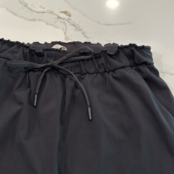 Lululemon Keep Moving Jogger black size 8 - Picture 3 of 8